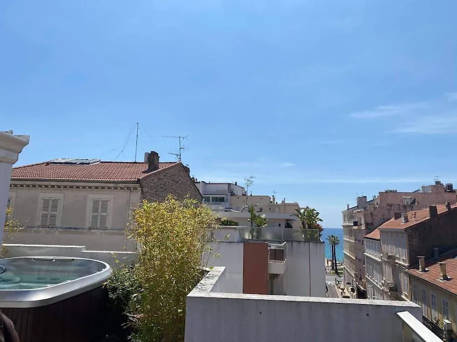 Lumineux Top Terrasse 2P Cannes